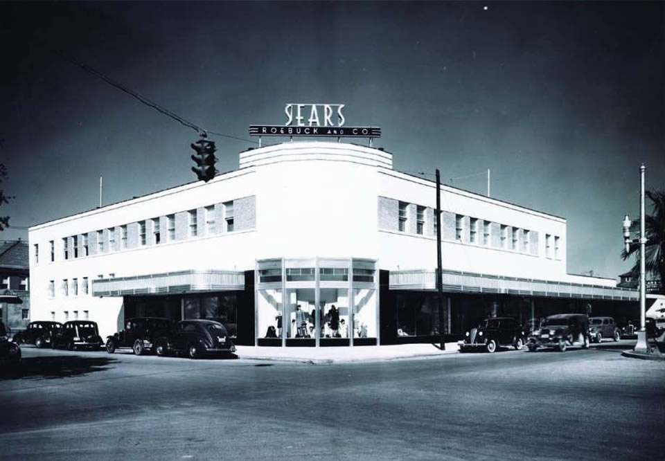 GALVESTON.COM: Building History: Galveston's iconic structures bring ...