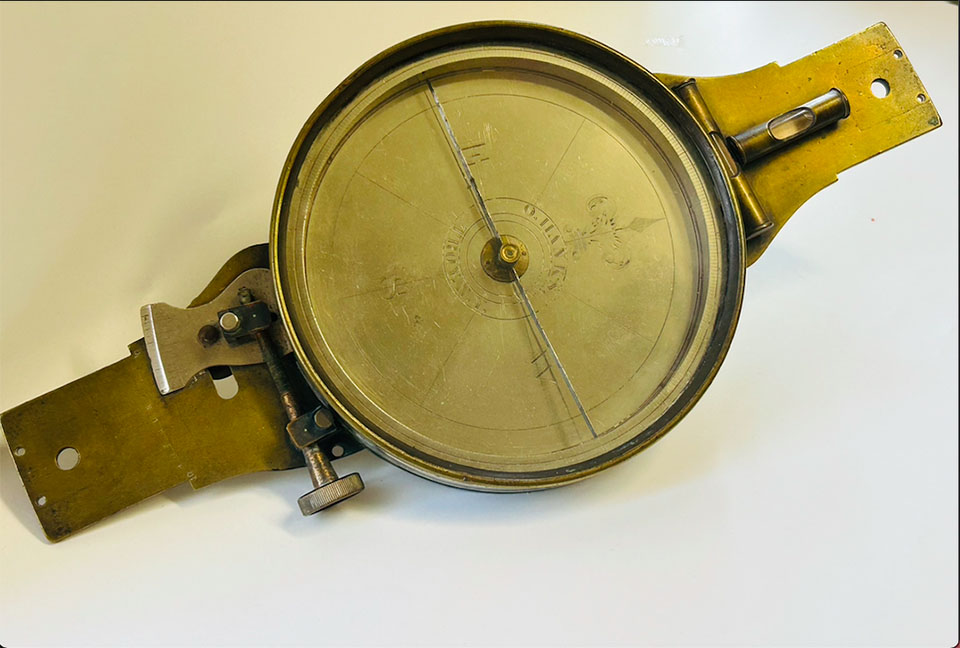 Surveyor's Compass